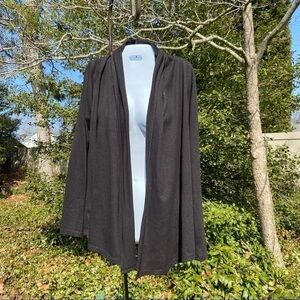 Vanheusen sweater jacket with tuck at waist. Perfect for when things get chilly.